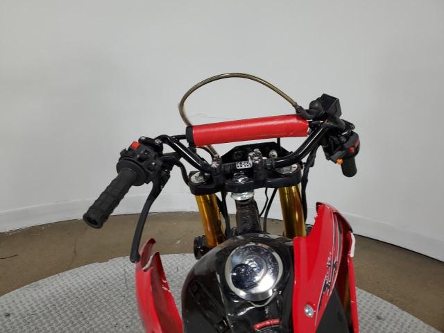LHJPCNBF0KB501188 - 2019 OTHR MOTORCYCLE RED photo 7