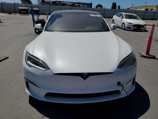 5YJSA1E57NF465156 - 2022 TESLA MODEL S თეთრი ფოტო 5