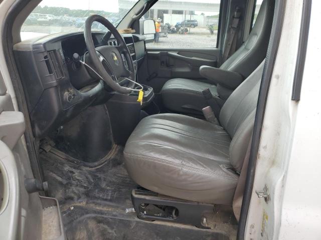1GCWGFBA3D1100818 - 2013 CHEVROLET EXPRESS G2500 白色 照片 7