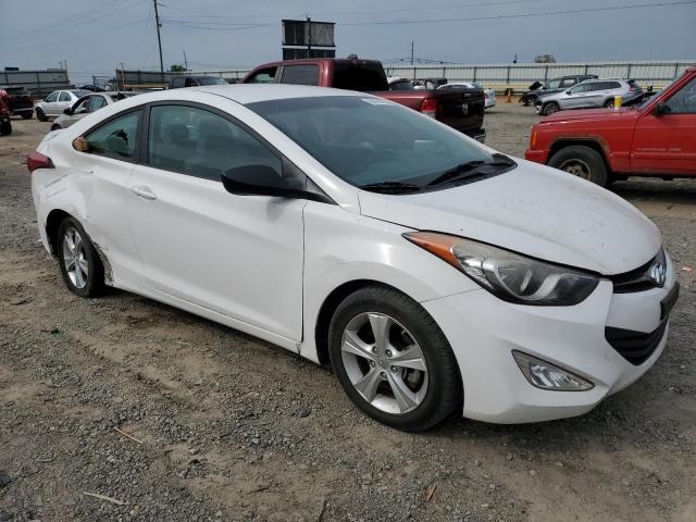 KMHDH6AE9DU020183 - 2013 HYUNDAI ELANTRA CO GS WHITE photo 4