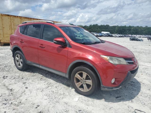 2T3WFREV6FW191431 - 2015 TOYOTA RAV4 XLE RED photo 4