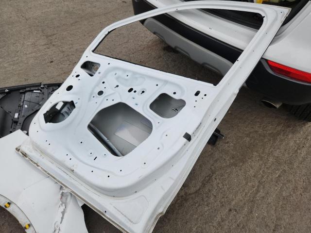 KL4CJESB3JB536527 - 2018 BUICK ENCORE PREFERRED თეთრი ფოტო 13