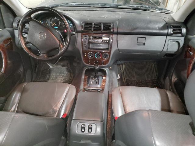 4JGAB54E9XA138105 - 1999 MERCEDES-BENZ ML 320 黑色 照片 8