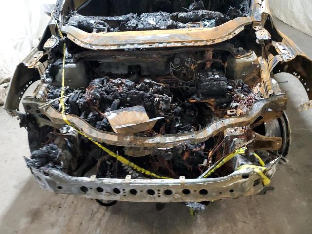 1FMCU9GD8JUB34565 - 2018 FORD ESCAPE SE Սպիտակ լուսանկար 12