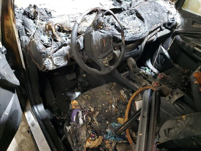 1FMCU9GD8JUB34565 - 2018 FORD ESCAPE SE Սպիտակ լուսանկար 8