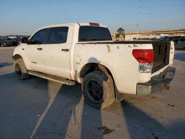 5TFEY5F19CX117552 - 2012 TOYOTA TUNDRA CREWMAX SR5 WHITE photo 2