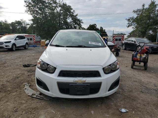 1G1JA5SG6F4116077 - 2015 CHEVROLET SONIC LS WHITE photo 5