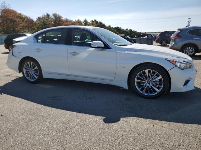 JN1EV7AR7JM443109 - 2018 INFINITI Q50 LUXE WHITE photo 4