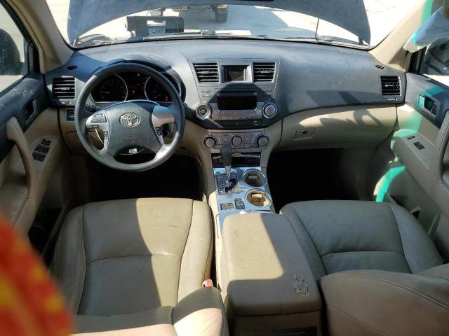 5TDZK3EH0BS046574 - 2011 TOYOTA HIGHLANDER BASE შავი ფოტო 8