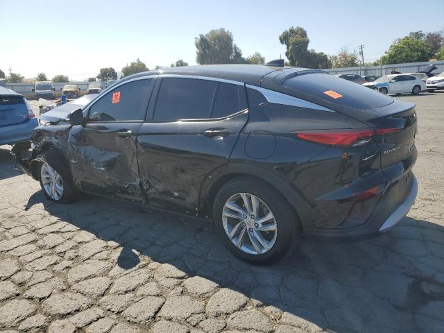 KL47LAE26RB179338 - 2024 BUICK ENVISTA PREFERRED BLACK photo 2