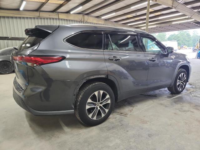 5TDGZRAHXLS005110 - 2020 TOYOTA HIGHLANDER XLE GRAY photo 3