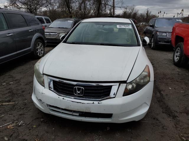 1HGCP2F43AA061564 - 2010 HONDA ACCORD LXP WHITE photo 5