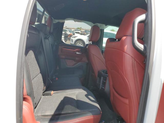 1C6SRFET5KN834413 - 2019 RAM 1500 REBEL Biały zdjęcie 10