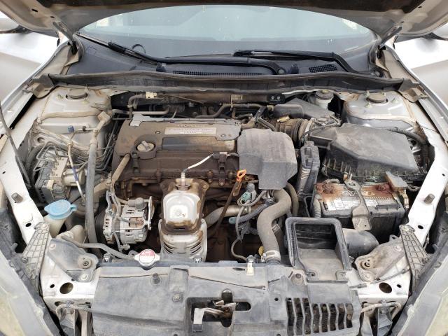 1HGCR2F39DA065463 - 2013 HONDA ACCORD LX SILVER photo 11