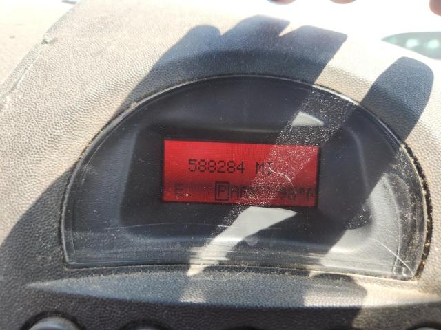 2G2WP552761231301 - 2006 PONTIAC GRAND PRIX Blanc photo 9