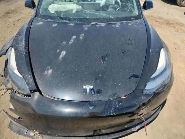 5YJ3E1EA1KF410073 - 2019 TESLA MODEL 3 Schwarz Foto 11