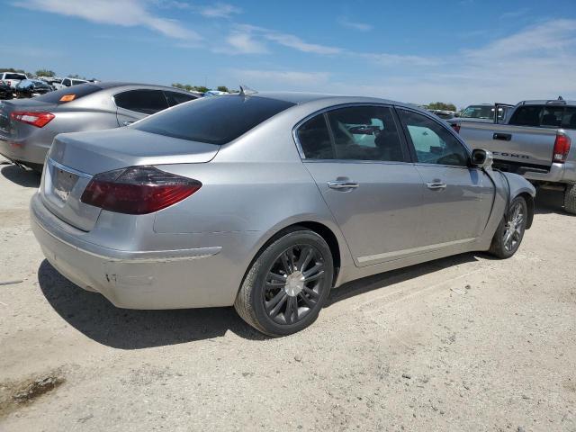 KMHGC46F39U062227 - 2009 HYUNDAI GENESIS 4.6L GRAY photo 3