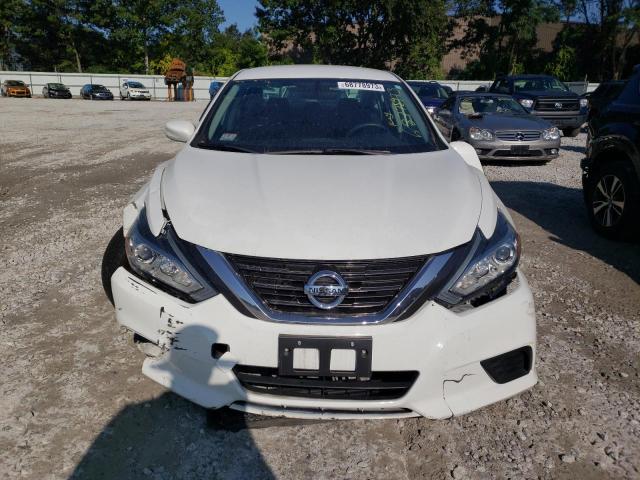 1N4AL3AP2HN324032 - 2017 NISSAN ALTIMA 2.5 WHITE photo 5