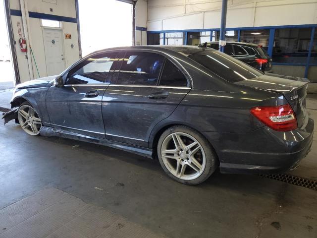 WDDGF8AB8DR258365 - 2013 MERCEDES-BENZ C 300 4MATIC BLACK photo 2