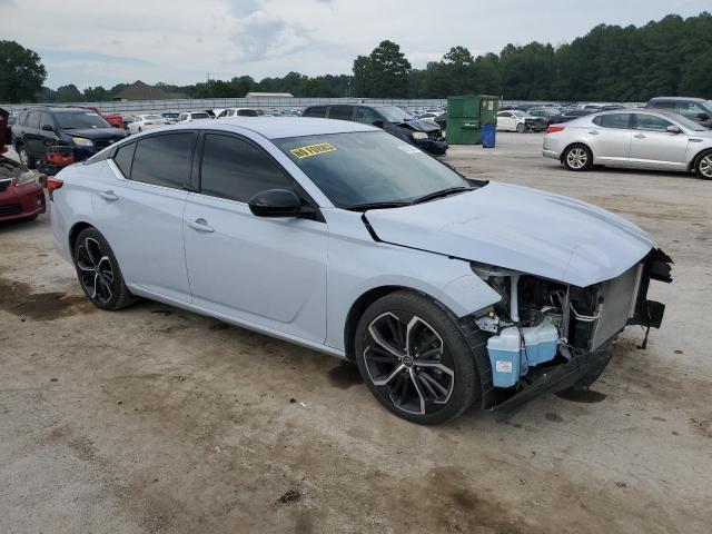 1N4BL4CV2PN366978 - 2023 NISSAN ALTIMA SR GRAY photo 4