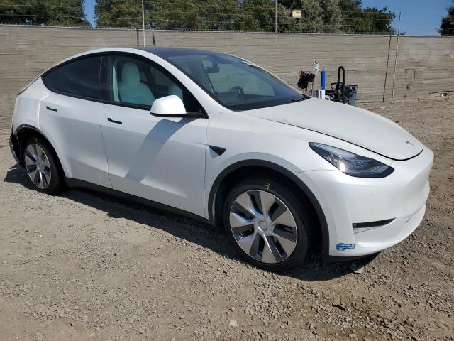 5YJYGDED7MF121469 - 2021 TESLA MODEL Y Ақ фото 4