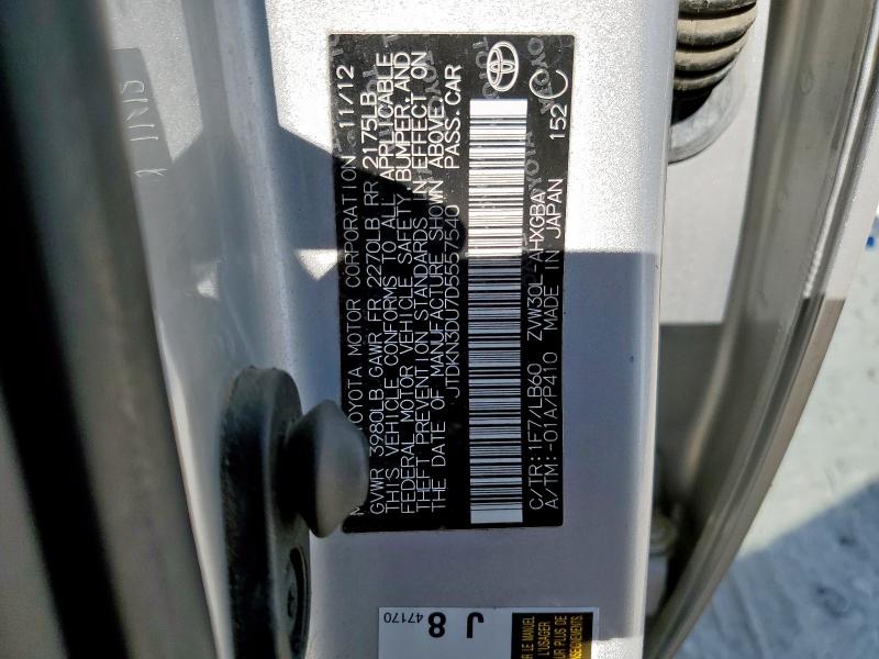 JTDKN3DU7D5557540 - 2013 TOYOTA PRIUS SILVER photo 12