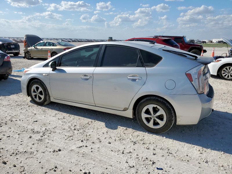 JTDKN3DU7D5557540 - 2013 TOYOTA PRIUS SILVER photo 2