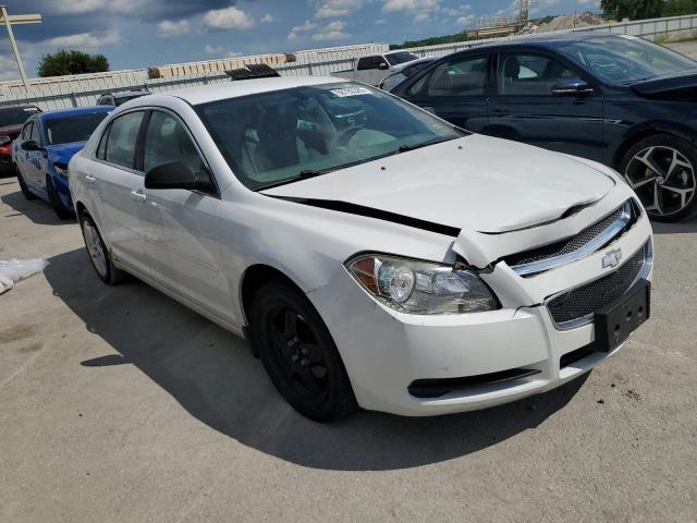 1G1ZB5E06CF345597 - 2012 CHEVROLET MALIBU LS أبيض صورة 4