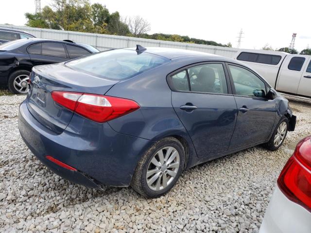 KNAFX4A63E5218747 - 2014 KIA FORTE LX GRAY photo 3