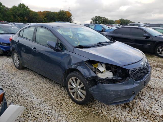 KNAFX4A63E5218747 - 2014 KIA FORTE LX GRAY photo 4