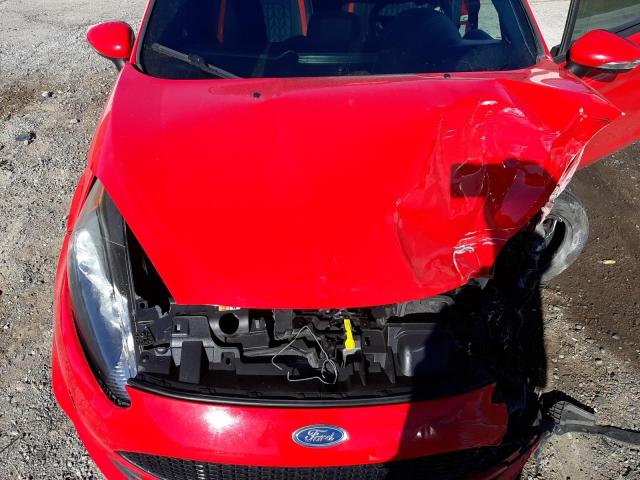 3FADP4GX9FM176094 - 2015 FORD FIESTA ST RED photo 11