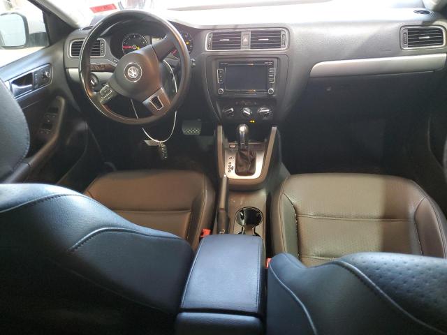 3VWD17AJ1EM412900 - 2014 VOLKSWAGEN JETTA SE WHITE photo 8