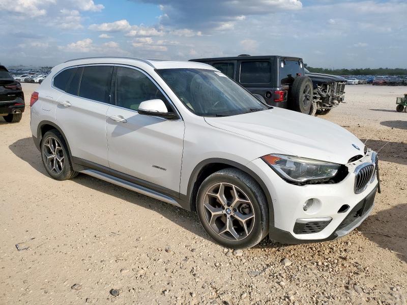WBXHT3Z3XG4A51054 - 2016 BMW X1 XDRIVE28I WHITE photo 4