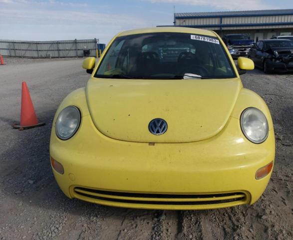 3VWBB61C8WM042756 - 1998 VOLKSWAGEN NEW BEETLE YELLOW photo 5