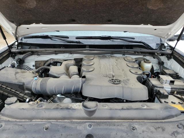 JTEFU5JR1P5283915 - 2023 TOYOTA 4RUNNER SR5 WHITE photo 12