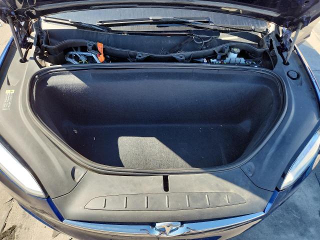 5YJXCBE28JF115377 - 2018 TESLA MODEL X Mavi fotoğraf 11