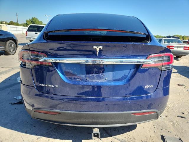5YJXCBE28JF115377 - 2018 TESLA MODEL X Mavi fotoğraf 6