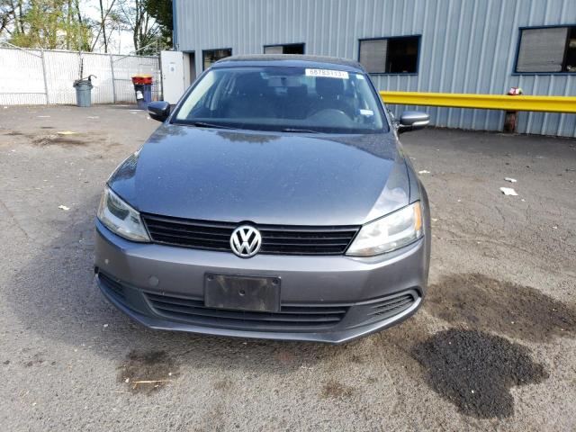 3VWDP7AJ0CM318860 - 2012 VOLKSWAGEN JETTA SE GRAY photo 5