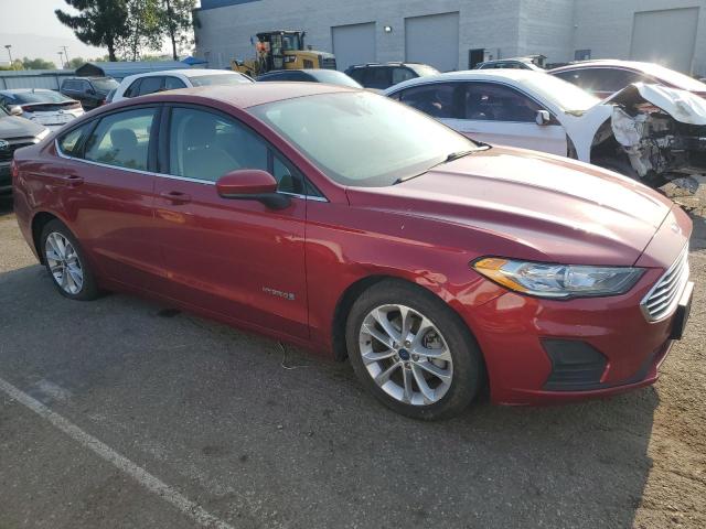3FA6P0LU9KR210867 - 2019 FORD FUSION SE RED photo 4