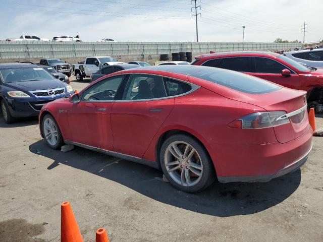 5YJSA1BC0DFP10901 - 2013 TESLA MODEL S RED photo 2
