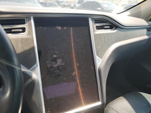 5YJSA1BC0DFP10901 - 2013 TESLA MODEL S RED photo 9