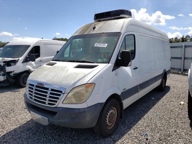 WDYPE845285232039 - 2008 FREIGHTLINER SPRINTER 2500 WHITE photo 1