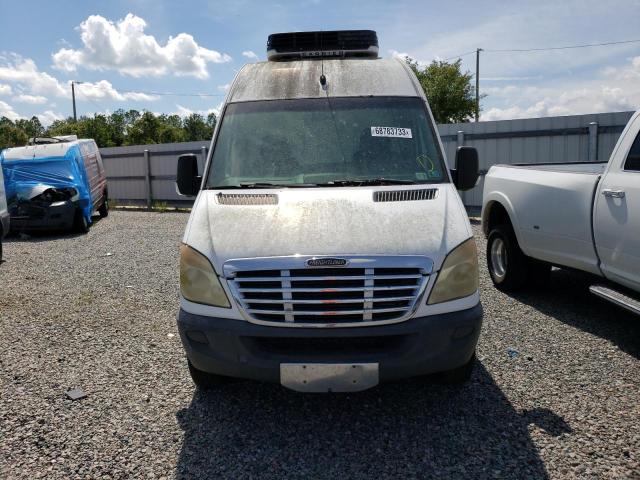 WDYPE845285232039 - 2008 FREIGHTLINER SPRINTER 2500 WHITE photo 5