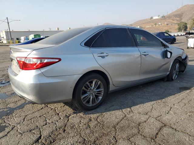 4T1BF1FKXGU590969 - 2016 TOYOTA CAMRY LE 银色 照片 3