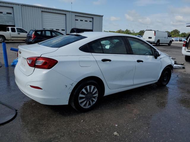 1G1BC5SM3J7111706 - 2018 CHEVROLET CRUZE LS თეთრი ფოტო 3