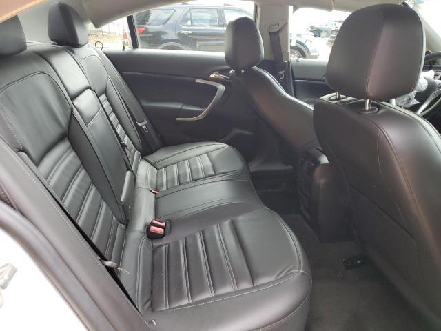 2G4GV5GV1D9213352 - 2013 BUICK REGAL GS WHITE photo 10