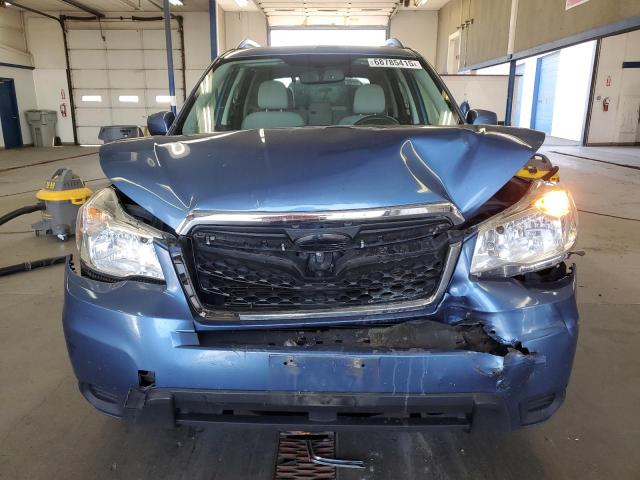 JF2SJADC5FH583564 - 2015 SUBARU FORESTER 2.5I PREMIUM BLUE photo 5