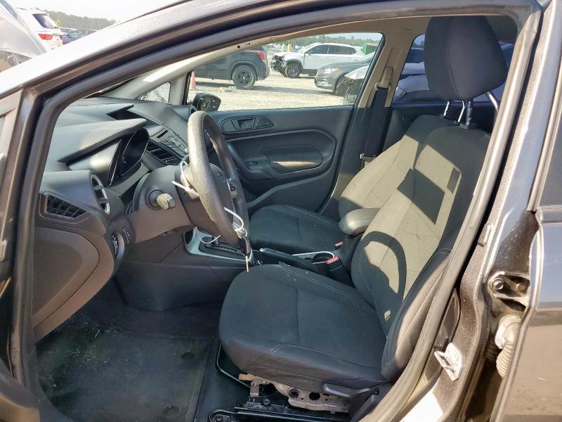 3FADP4BJ9JM143012 - 2018 FORD FIESTA SE GRAY photo 7