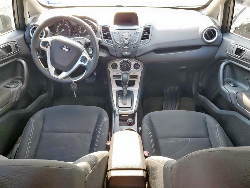 3FADP4BJ9JM143012 - 2018 FORD FIESTA SE GRAY photo 8