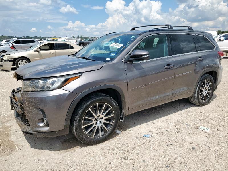 2018 TOYOTA HIGHLANDER SE, 